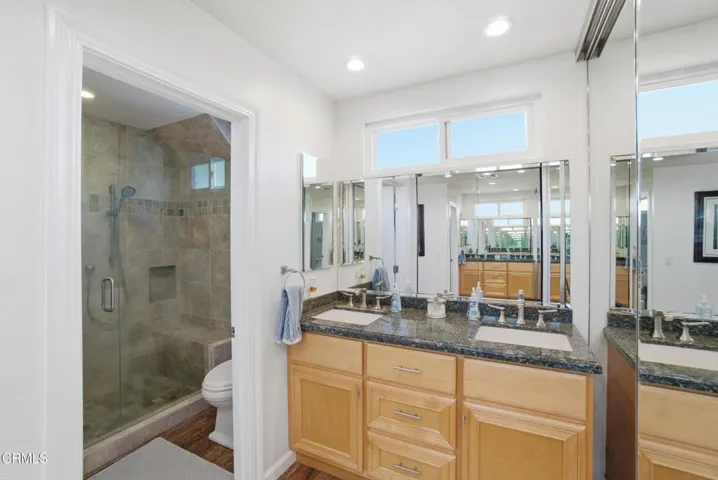 38_primary bathroom