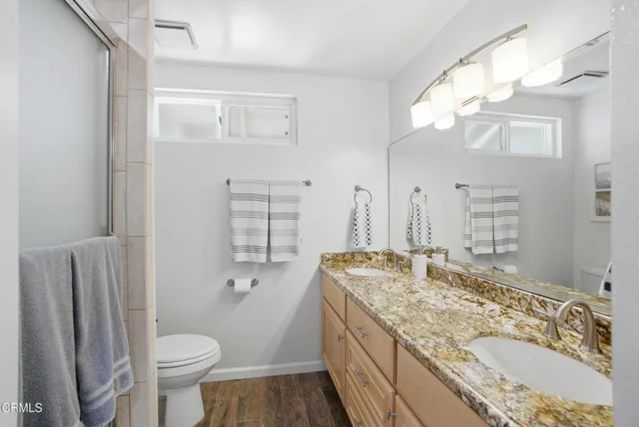 29_bathroom