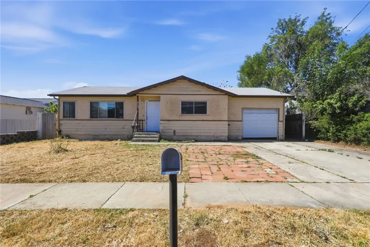 913 Goldenrod, Escondido, California 92027