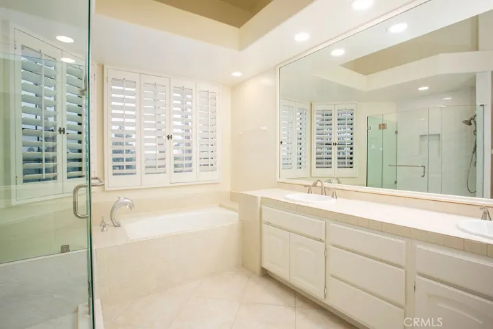 99 Ocean Vista, Newport Beach, California 92660