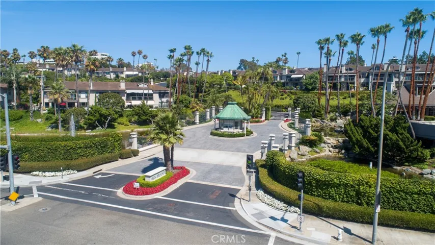 99 Ocean Vista, Newport Beach, California 92660