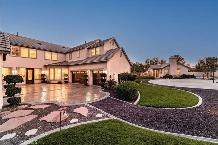 6364 Hidden Brook, Rancho Cucamonga, California 91739
