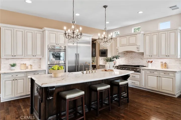 6364 Hidden Brook, Rancho Cucamonga, California 91739