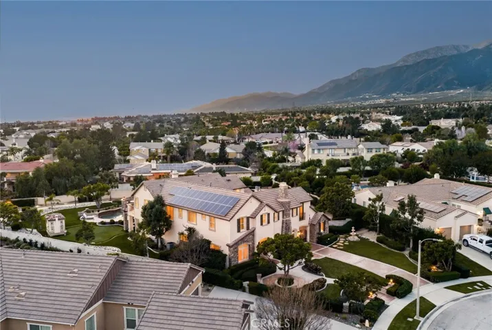 6364 Hidden Brook, Rancho Cucamonga, California 91739