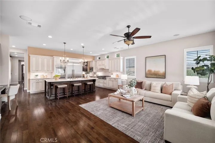 6364 Hidden Brook, Rancho Cucamonga, California 91739