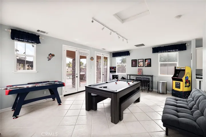 6364 Hidden Brook, Rancho Cucamonga, California 91739