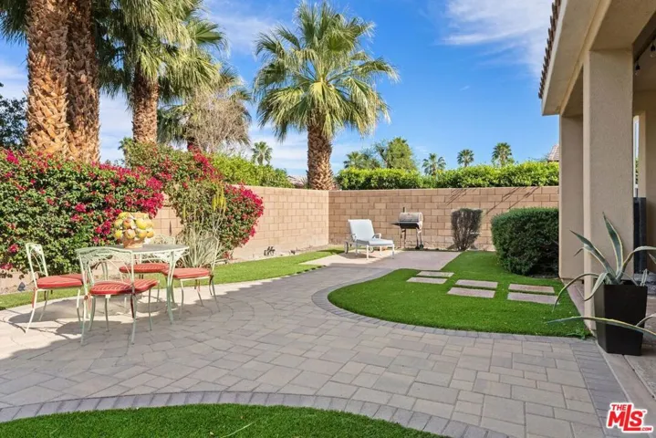81910 Golden Star Way, La Quinta, California 92253