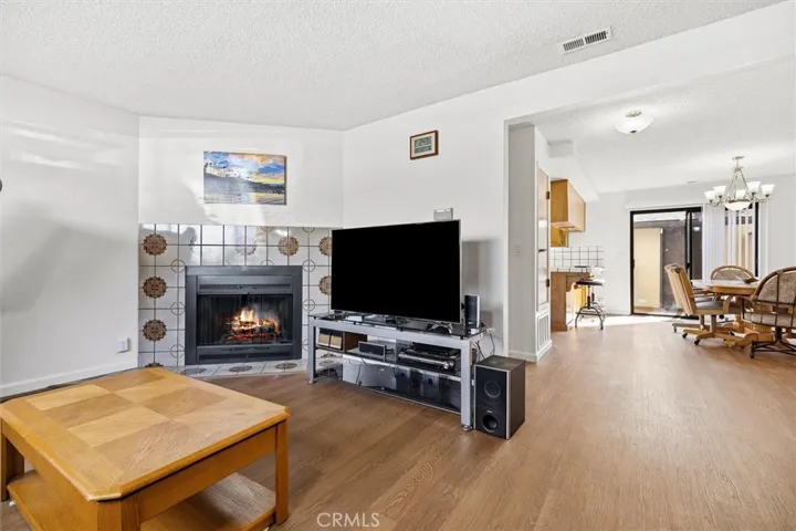 Gas fireplace with tile surround