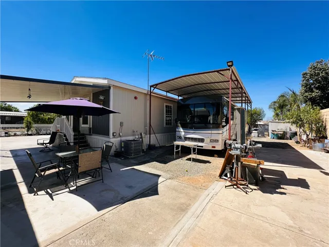 RV Carport W/Hook up connections
