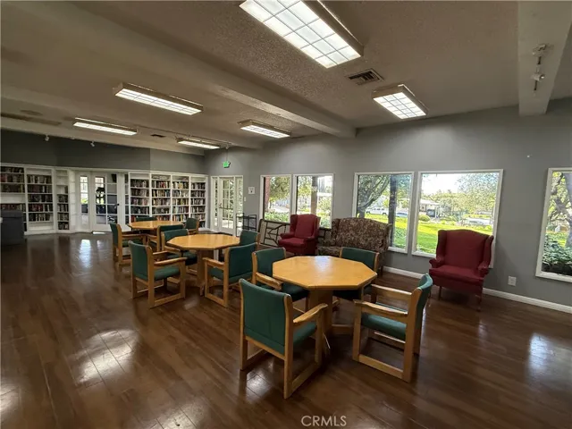 Residence play bingo and dominos