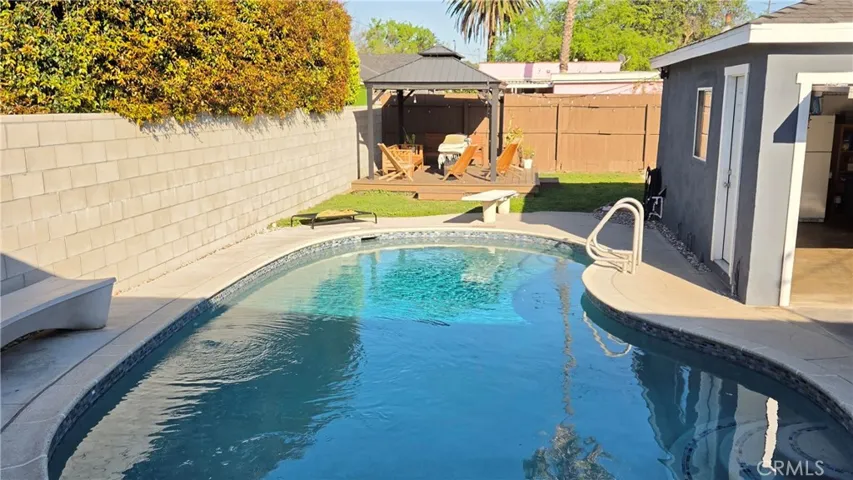 3020 Oregon Avenue, Long Beach, California 90806