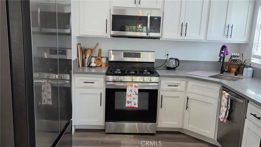 3020 Oregon Avenue, Long Beach, California 90806