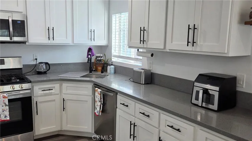 3020 Oregon Avenue, Long Beach, California 90806
