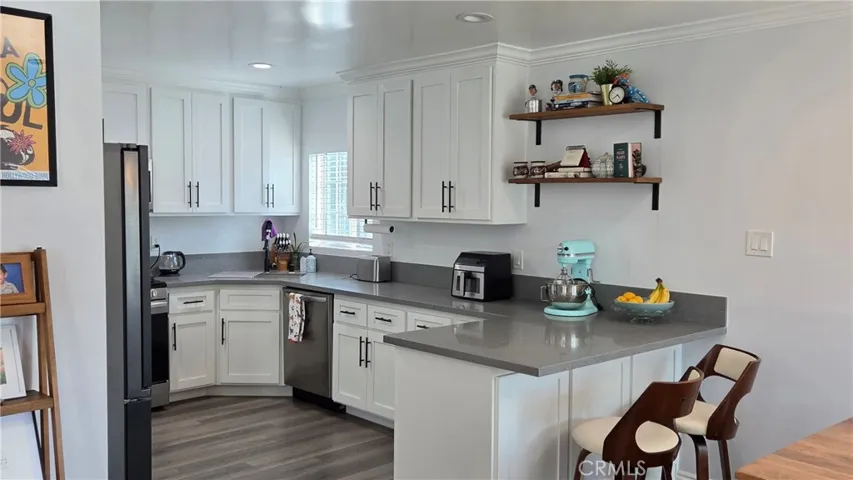 3020 Oregon Avenue, Long Beach, California 90806