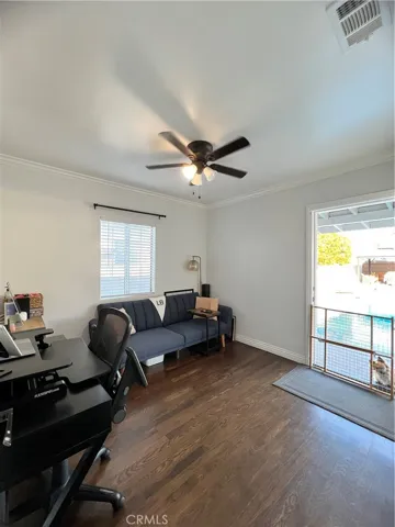 3020 Oregon Avenue, Long Beach, California 90806