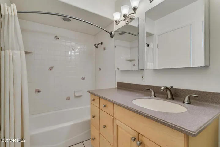 2340 Aldrich Cir, Thousand Oaks- HsHProd