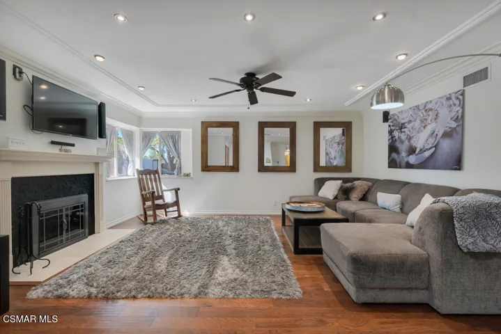 2340 Aldrich Cir, Thousand Oaks- HsHProd