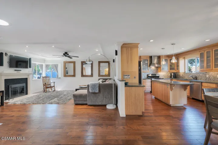 2340 Aldrich Cir, Thousand Oaks- HsHProd