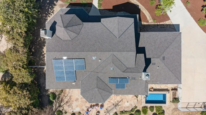 66-web-or-mls-Upmarket Media-131SanMig-a