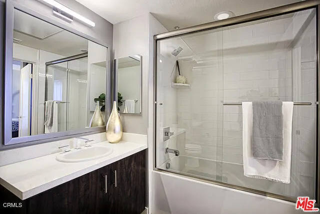 7A1823EB-D215-4D1A-8E55-F52E001A785C