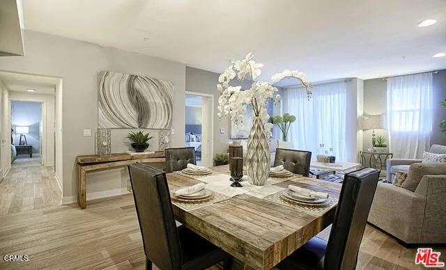 DAC7C610-1CDA-4FA4-933C-1E349E8D22DB