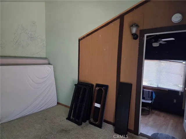 Bonus room on third structure.