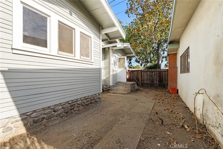 505 N 8th, Upland, California 91786
