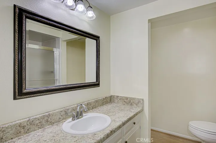 Guest bathroom.