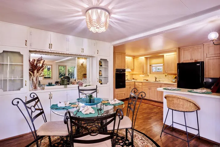4814 Old Cliffs Rd, San Diego, California 92120