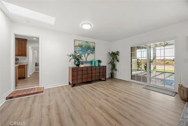 Flex Room with slider door access to back yard.