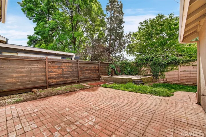 1871 Auburn Oak Way, Chico, California 95928