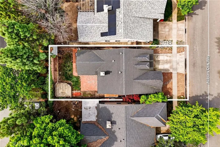 1871 Auburn Oak Way, Chico, California 95928