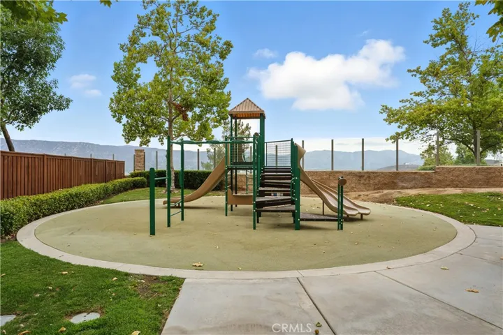 15636 Vista Way 104, Lake Elsinore, California 92532