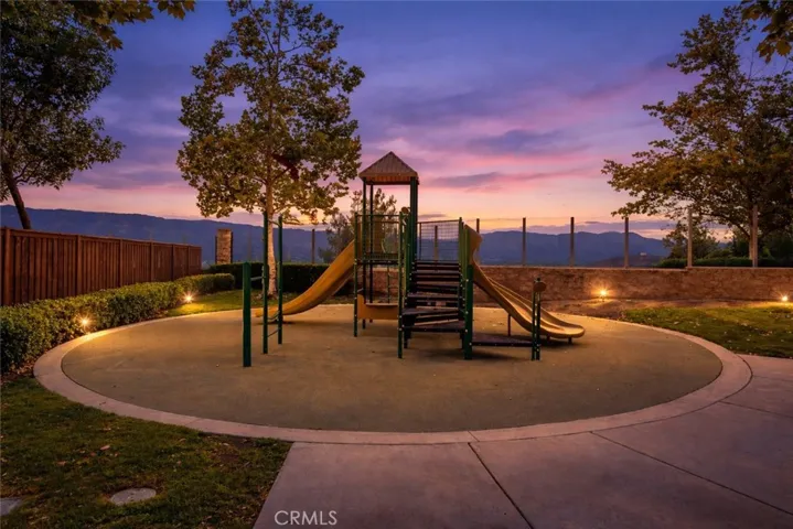 15636 Vista Way 104, Lake Elsinore, California 92532