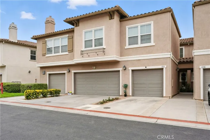 15636 Vista Way 104, Lake Elsinore, California 92532