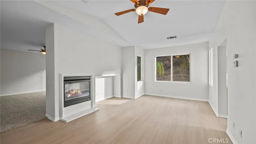 1728 Tamarron, Corona, California 92883