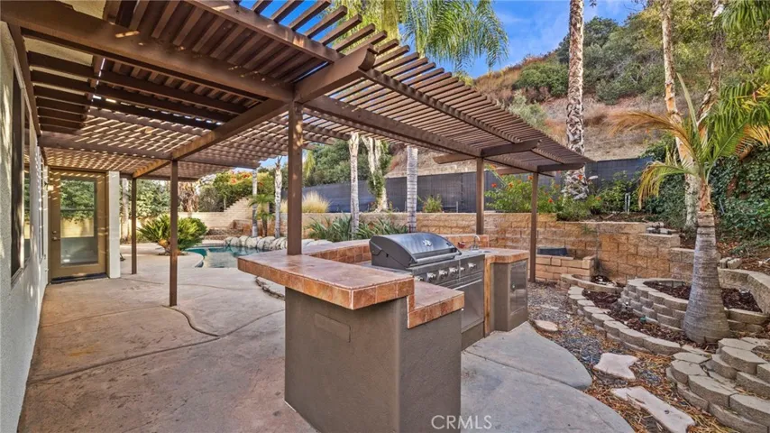 1728 Tamarron, Corona, California 92883