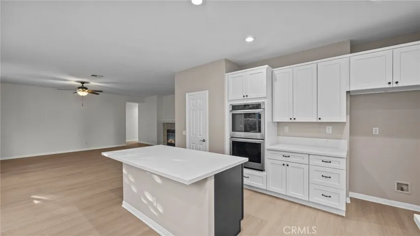1728 Tamarron, Corona, California 92883