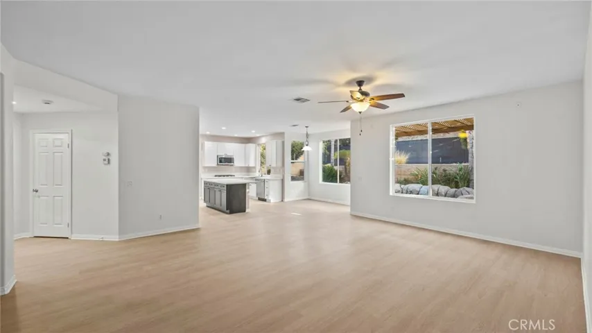 1728 Tamarron, Corona, California 92883