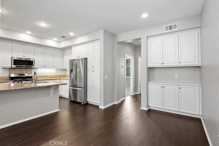 117 Silverado, Irvine, California 92618