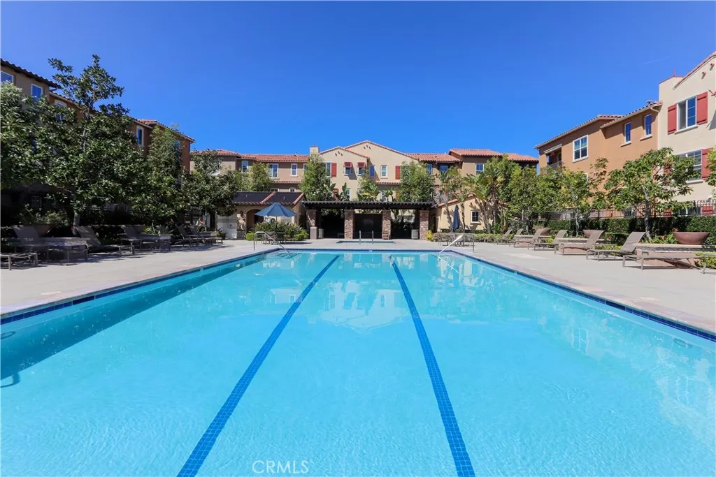 Community pool