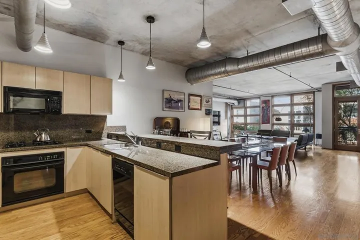 877 Island Ave 203, San Diego, California 92101