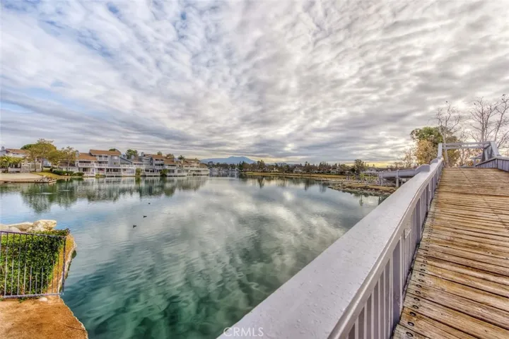 Bridge over North lake