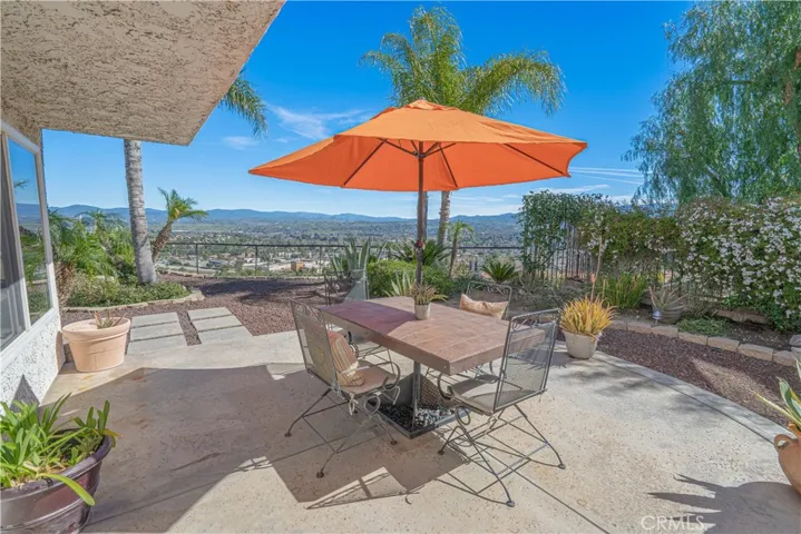 25042 Hollyhock Court, Stevenson Ranch, California 91381