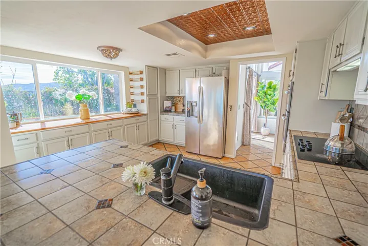 25042 Hollyhock Court, Stevenson Ranch, California 91381
