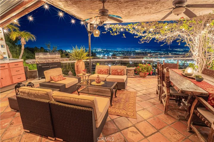 25042 Hollyhock Court, Stevenson Ranch, California 91381