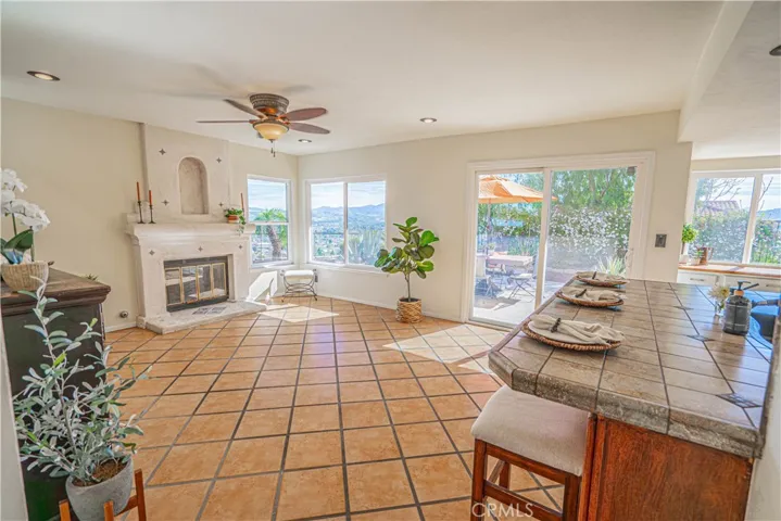 25042 Hollyhock Court, Stevenson Ranch, California 91381