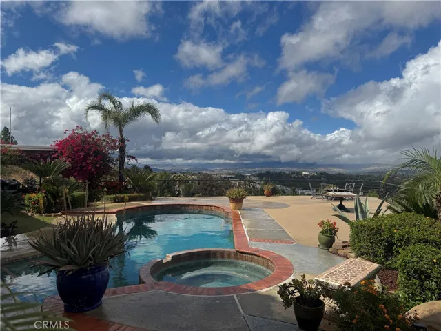 25042 Hollyhock Court, Stevenson Ranch, California 91381