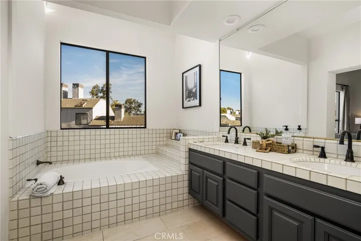 30 Waterway, Irvine, California 92614