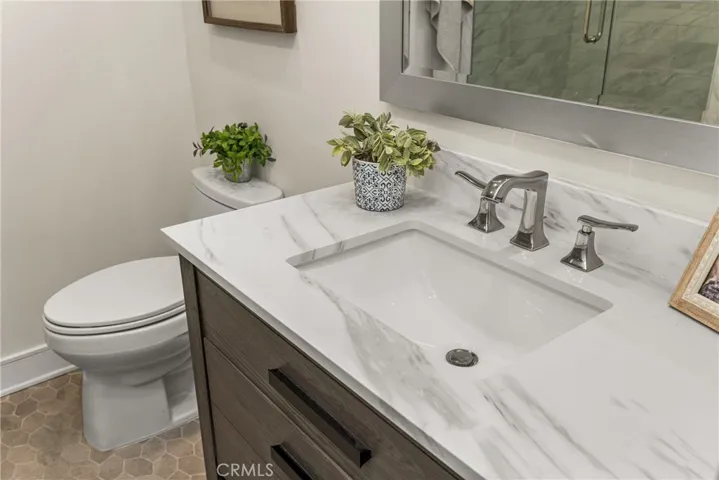 30 Waterway, Irvine, California 92614